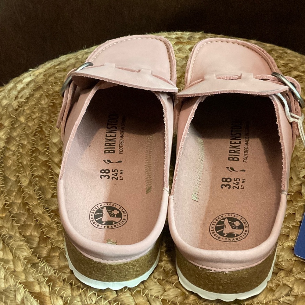 Birkenstock Buckley Soft Pink Clog - Picture 4 of 6